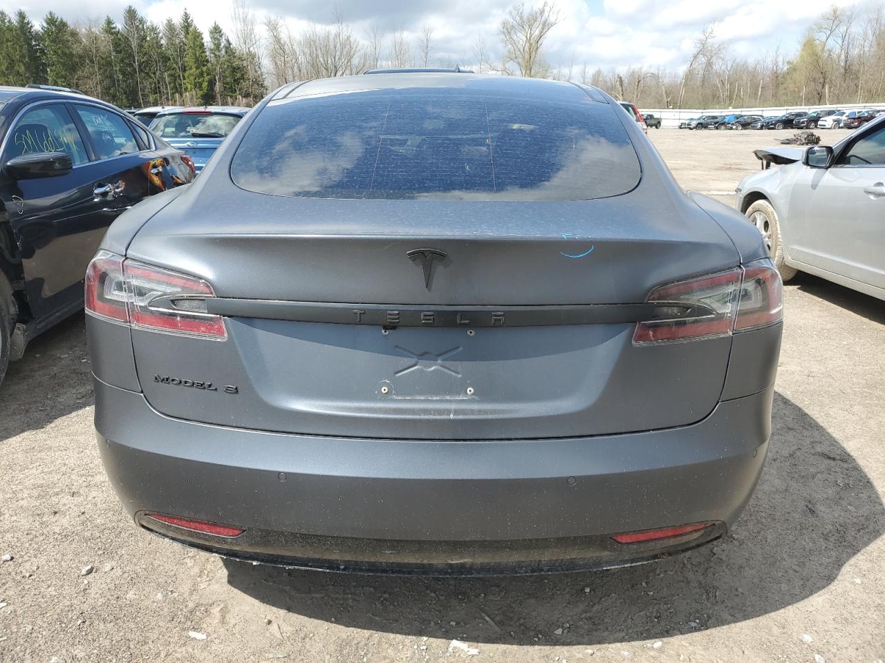 Photo 5 VIN: 5YJSA1E1XGF149881 - TESLA MODEL S 