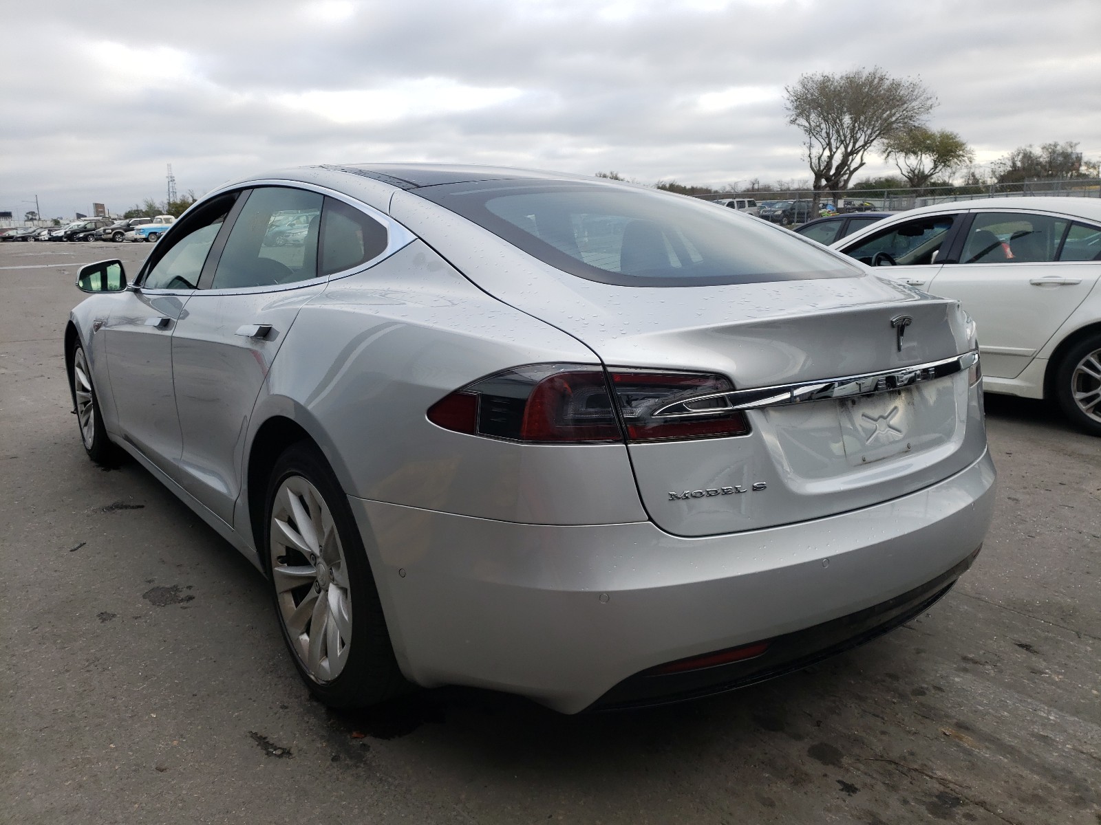 Photo 2 VIN: 5YJSA1E1XGF157513 - TESLA MODEL S 