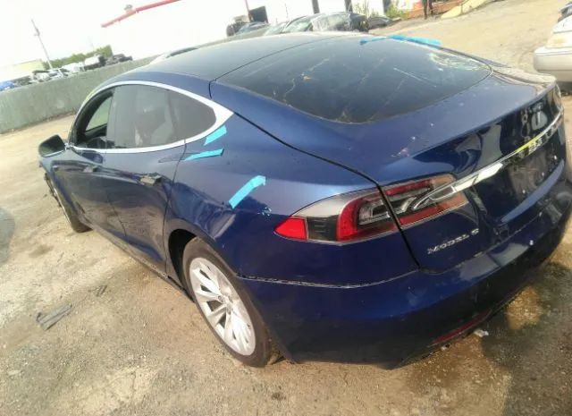 Photo 2 VIN: 5YJSA1E1XHF209742 - TESLA MODEL S 