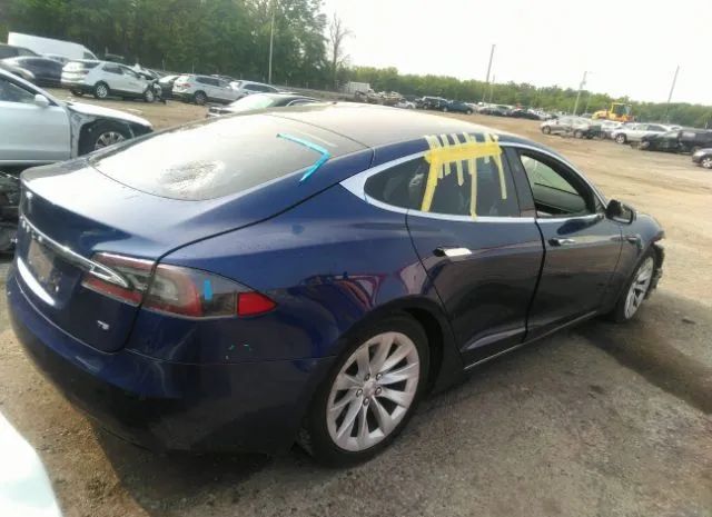 Photo 3 VIN: 5YJSA1E1XHF209742 - TESLA MODEL S 