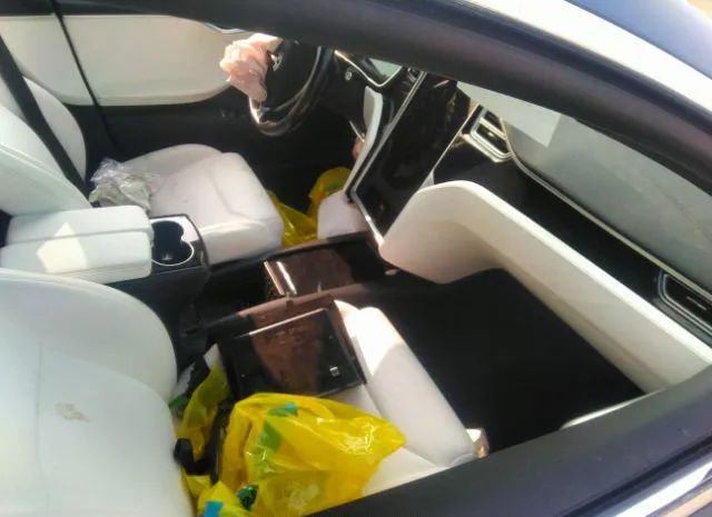 Photo 4 VIN: 5YJSA1E1XHF209742 - TESLA MODEL S 