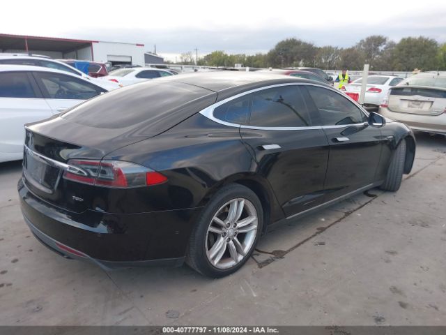 Photo 3 VIN: 5YJSA1E20FF102043 - TESLA MODEL S 