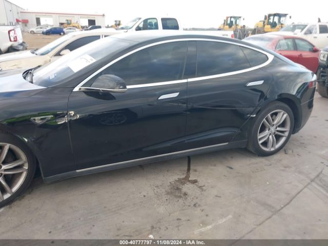 Photo 5 VIN: 5YJSA1E20FF102043 - TESLA MODEL S 