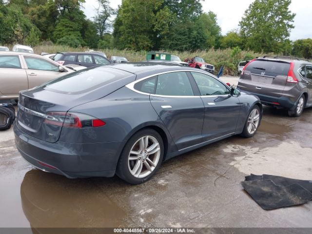 Photo 3 VIN: 5YJSA1E20FF104066 - TESLA MODEL S 