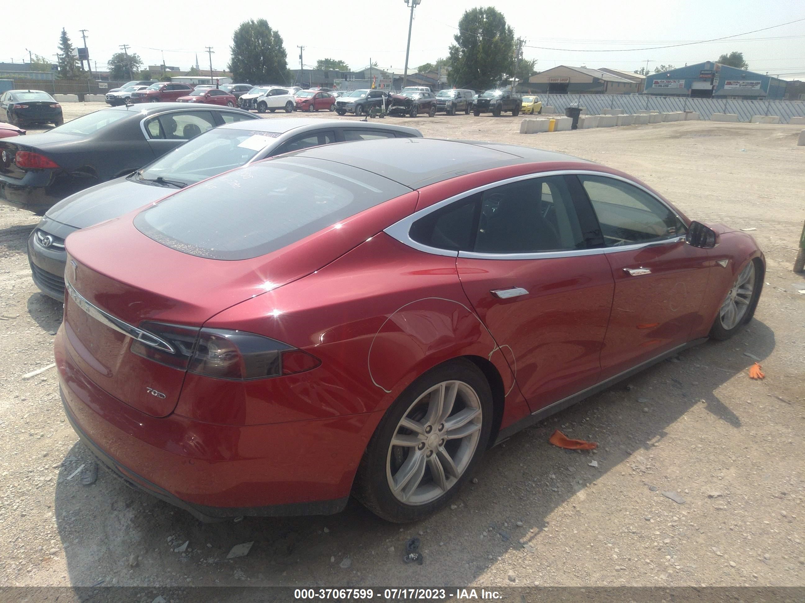 Photo 3 VIN: 5YJSA1E20GF131771 - TESLA MODEL S 