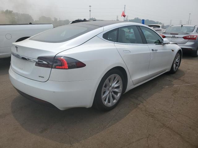 Photo 2 VIN: 5YJSA1E20GF173017 - TESLA MODEL S 