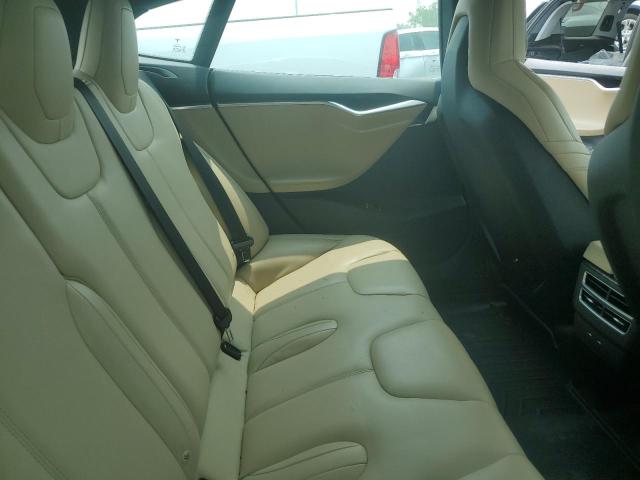 Photo 9 VIN: 5YJSA1E20GF173017 - TESLA MODEL S 