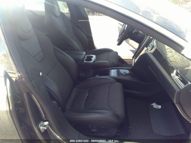 Photo 4 VIN: 5YJSA1E20HF201528 - TESLA MODEL S 