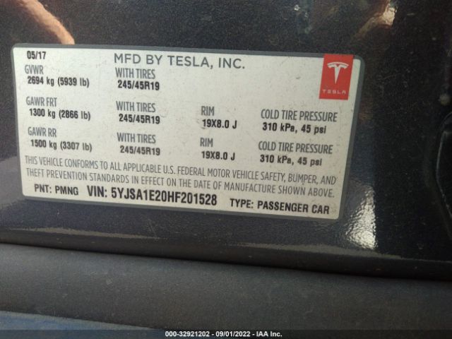 Photo 8 VIN: 5YJSA1E20HF201528 - TESLA MODEL S 