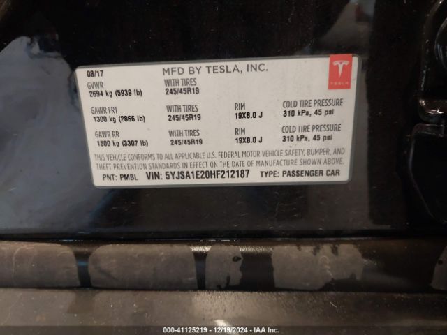 Photo 8 VIN: 5YJSA1E20HF212187 - TESLA MODEL S 