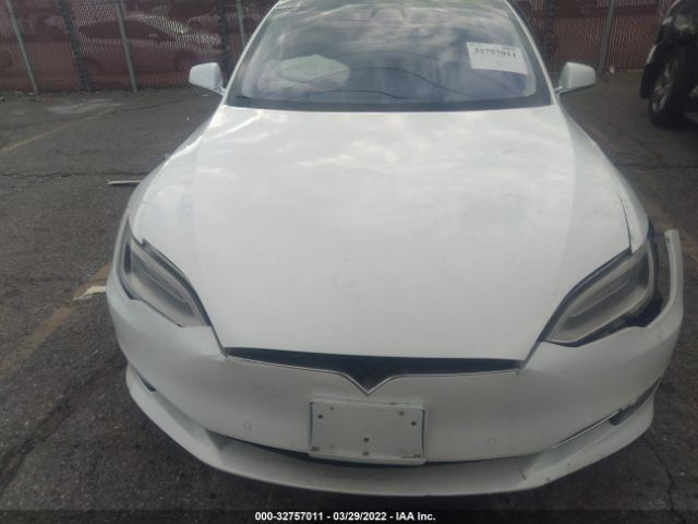 Photo 9 VIN: 5YJSA1E20HF213839 - TESLA MODEL S 