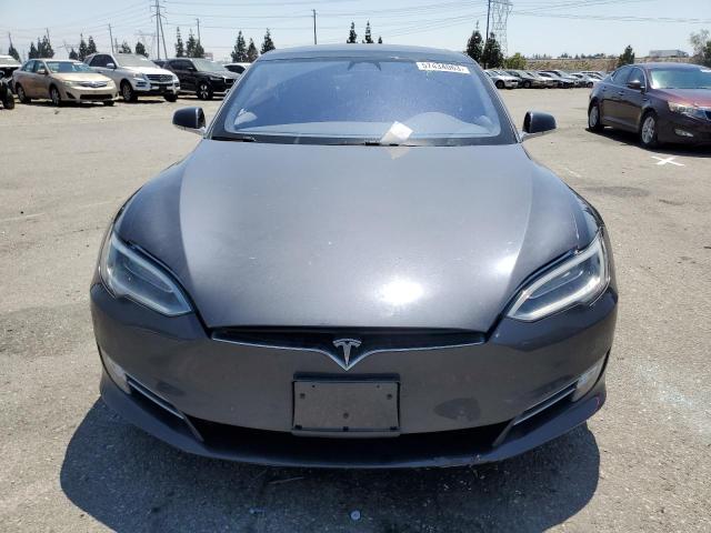 Photo 4 VIN: 5YJSA1E20JF273495 - TESLA MODEL S 