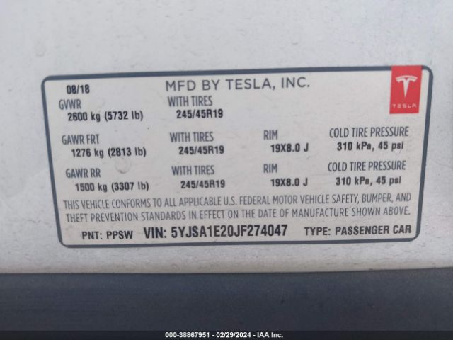 Photo 8 VIN: 5YJSA1E20JF274047 - TESLA MODEL S 