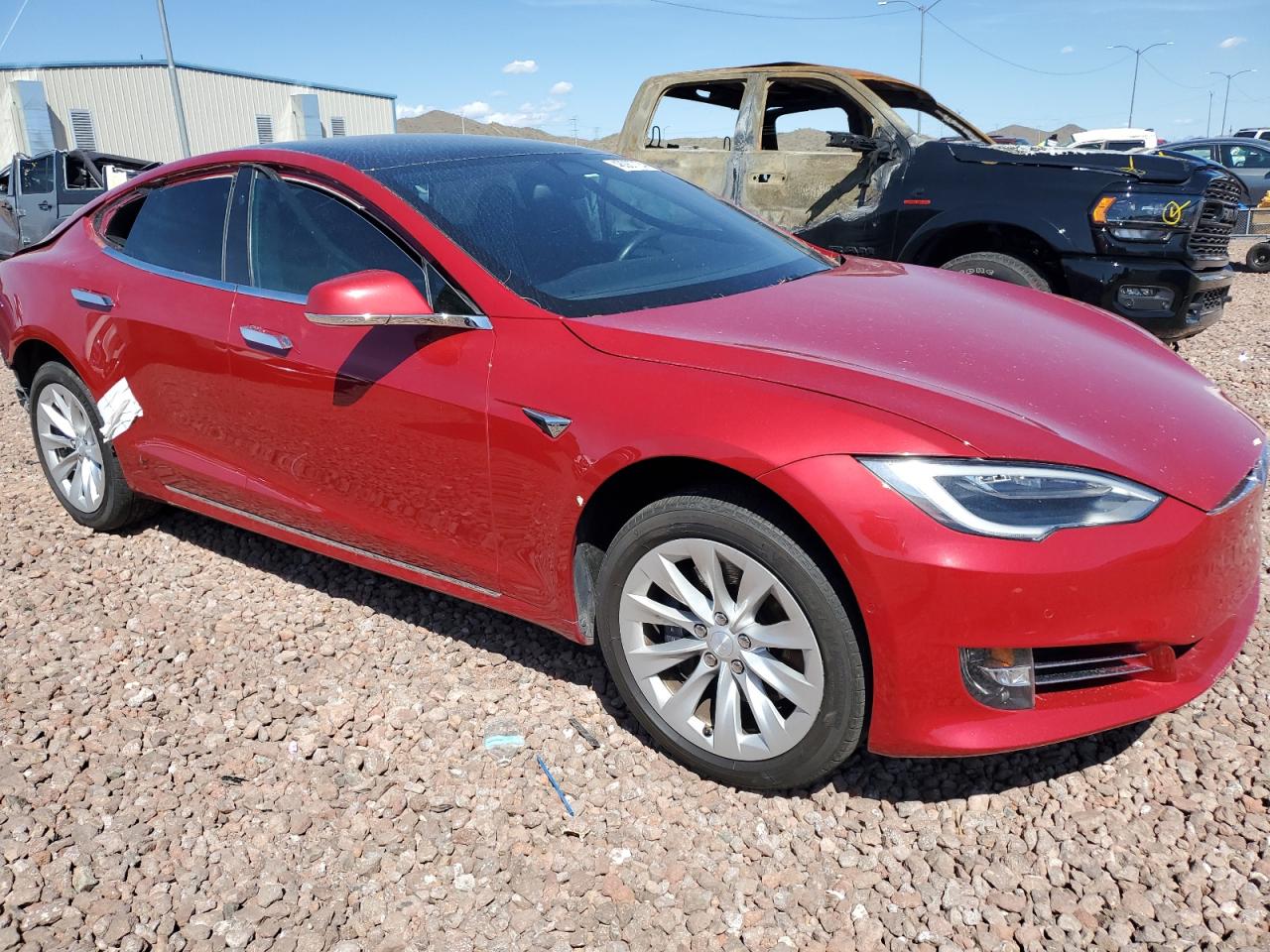 Photo 3 VIN: 5YJSA1E20JF286473 - TESLA MODEL S 