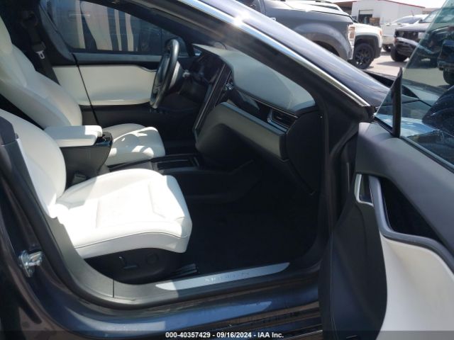 Photo 4 VIN: 5YJSA1E20JF294976 - TESLA MODEL S 