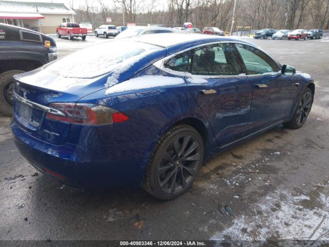 Photo 3 VIN: 5YJSA1E20LF412429 - TESLA MODEL S 