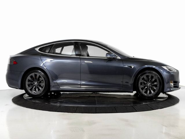 Photo 4 VIN: 5YJSA1E20LF415167 - TESLA MODEL S 