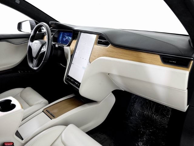 Photo 9 VIN: 5YJSA1E20LF415167 - TESLA MODEL S 