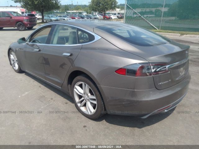 Photo 2 VIN: 5YJSA1E21FF109583 - TESLA MODEL S 