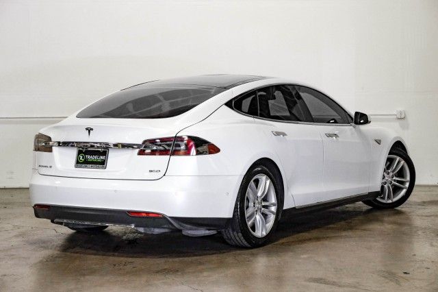 Photo 4 VIN: 5YJSA1E21FF120275 - TESLA MODEL S 