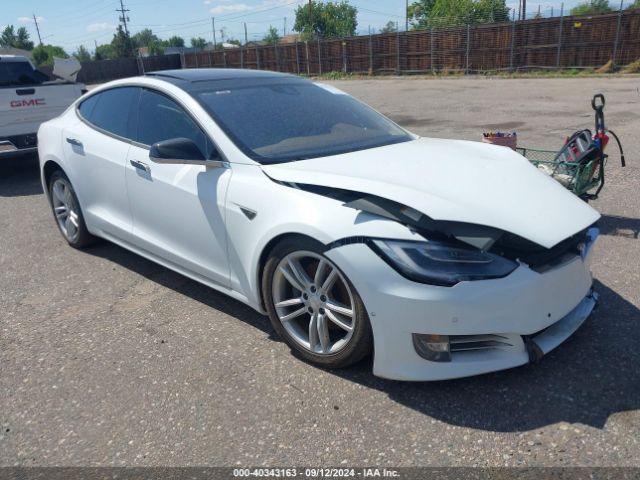 Photo 0 VIN: 5YJSA1E21GF151656 - TESLA MODEL S 