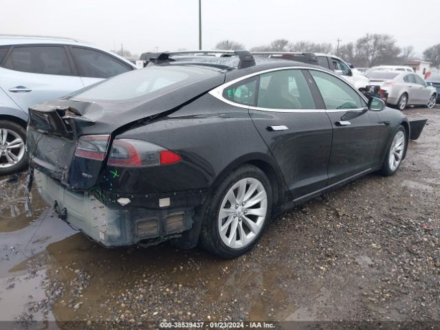 Photo 3 VIN: 5YJSA1E21GF172975 - TESLA MODEL S 