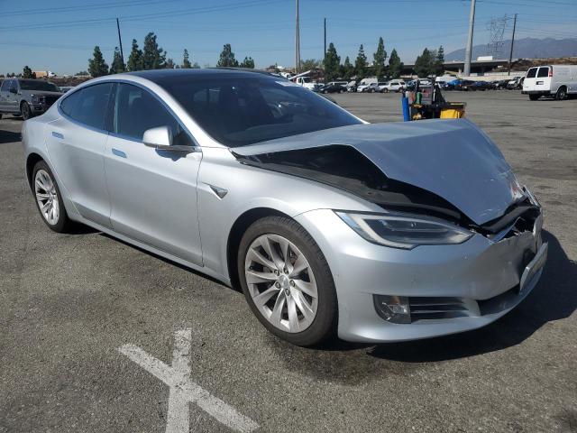 Photo 3 VIN: 5YJSA1E21HF181774 - TESLA MODEL S 