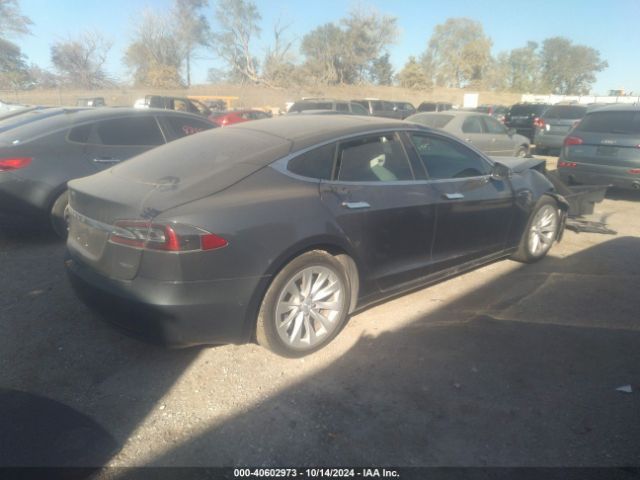 Photo 3 VIN: 5YJSA1E21HF204986 - TESLA MODEL S 