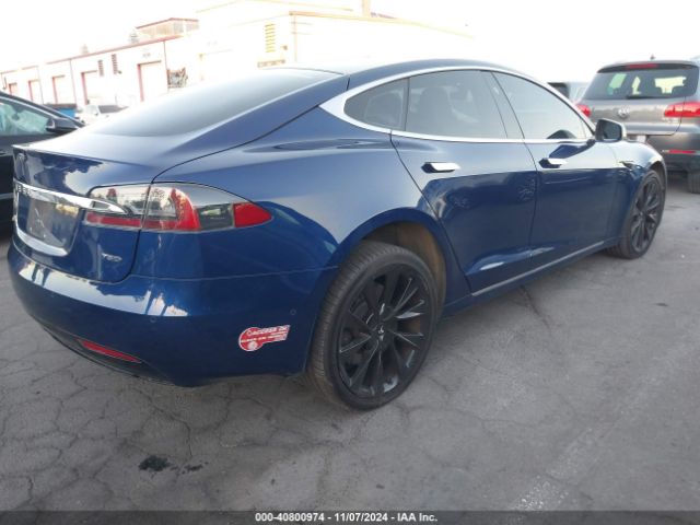 Photo 3 VIN: 5YJSA1E21JF249786 - TESLA MODEL S 