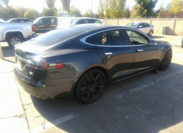 Photo 3 VIN: 5YJSA1E21JF277118 - TESLA MODEL S 