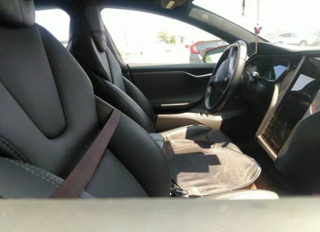 Photo 4 VIN: 5YJSA1E21KF305971 - TESLA MODEL S 