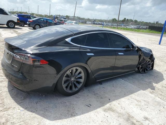 Photo 2 VIN: 5YJSA1E21LF359451 - TESLA MODEL S 