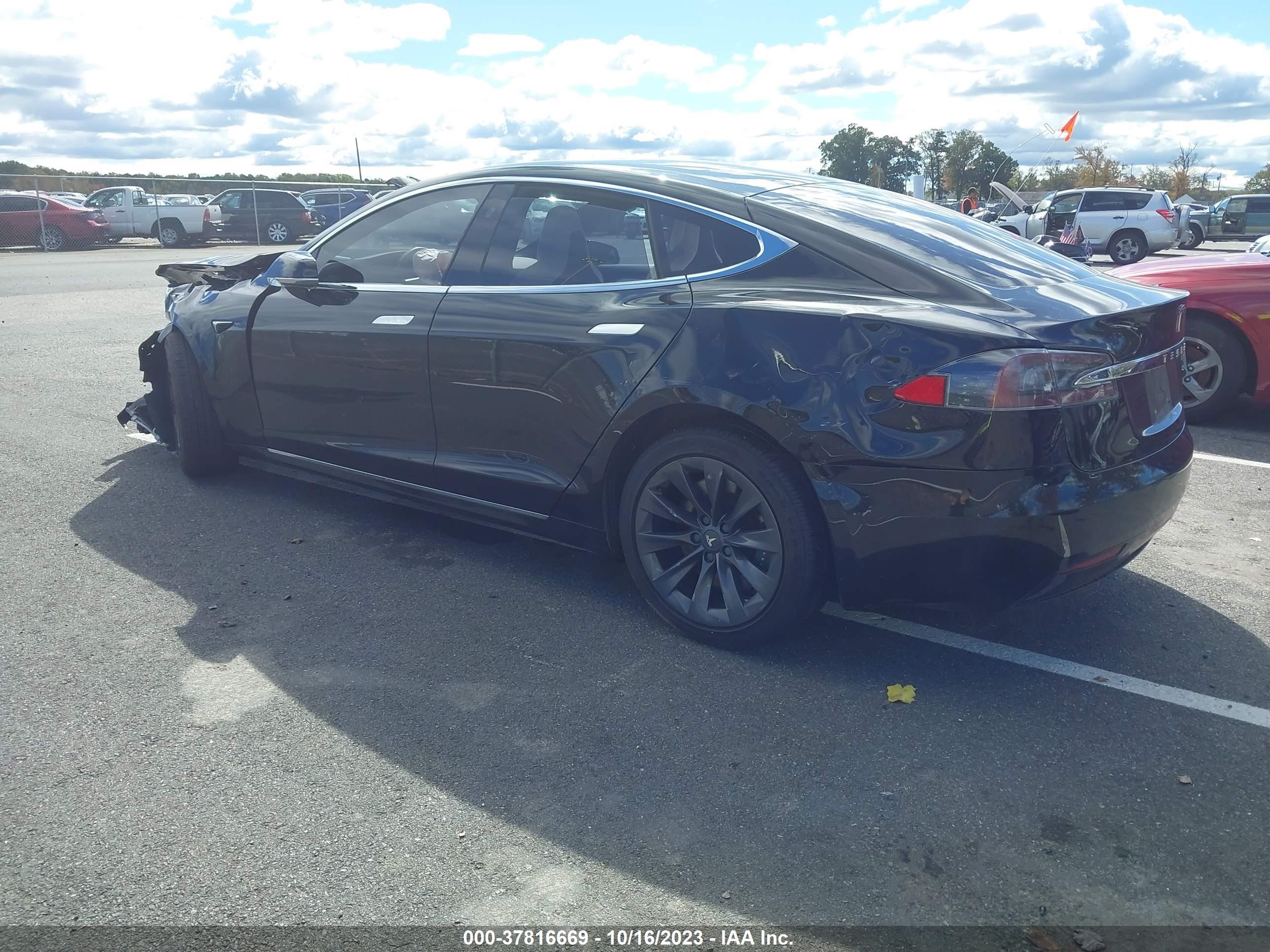 Photo 2 VIN: 5YJSA1E21LF360647 - TESLA MODEL S 