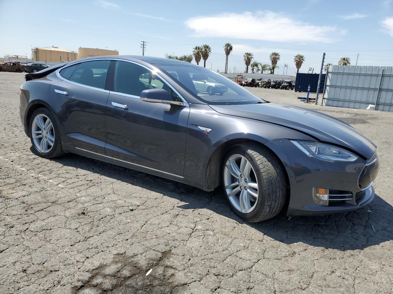 Photo 3 VIN: 5YJSA1E22FF102853 - TESLA MODEL S 