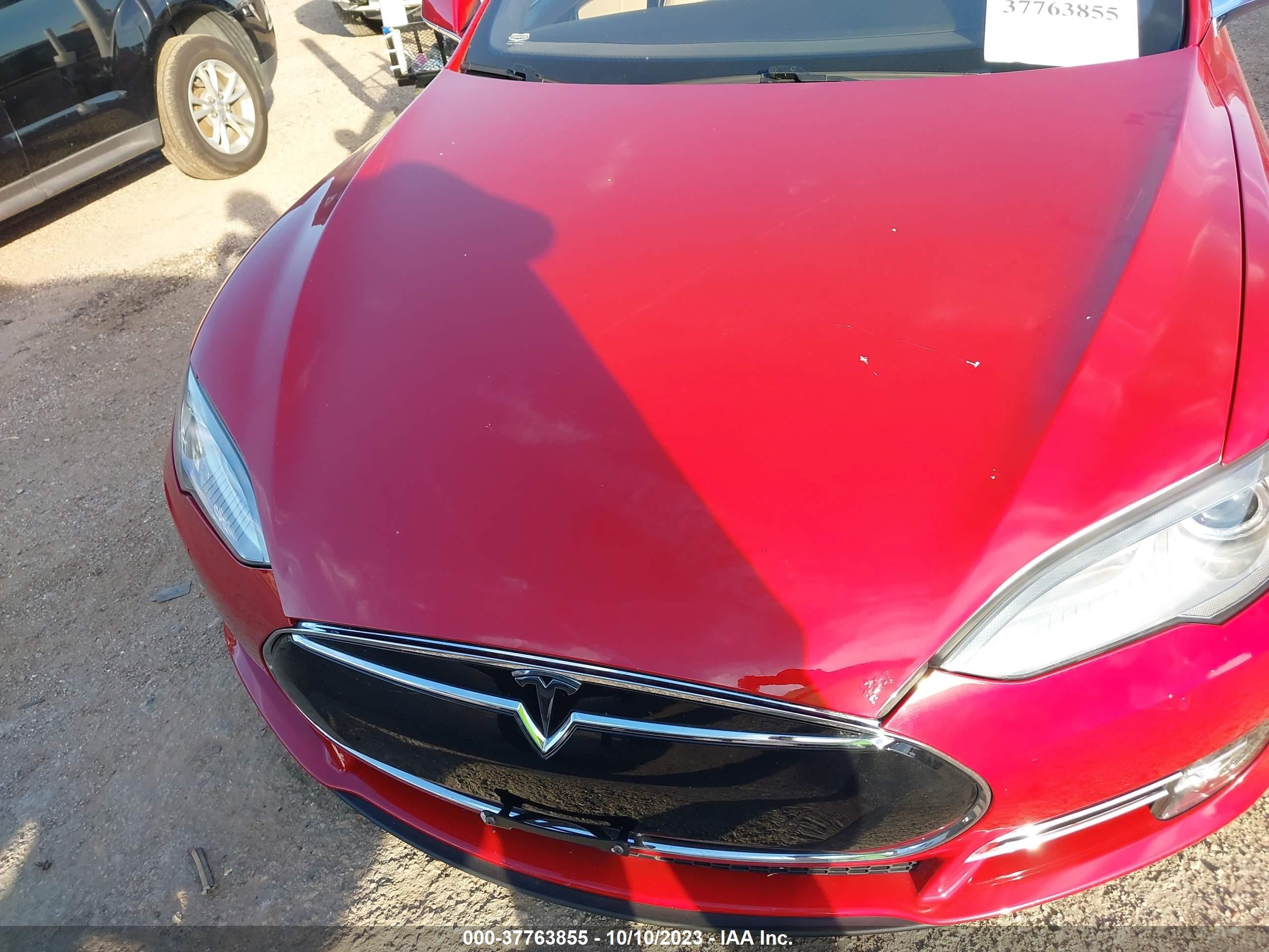 Photo 10 VIN: 5YJSA1E22GF129066 - TESLA MODEL S 