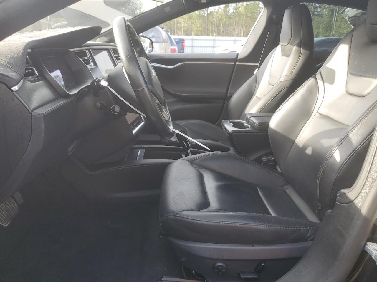 Photo 6 VIN: 5YJSA1E22GF151651 - TESLA MODEL S 