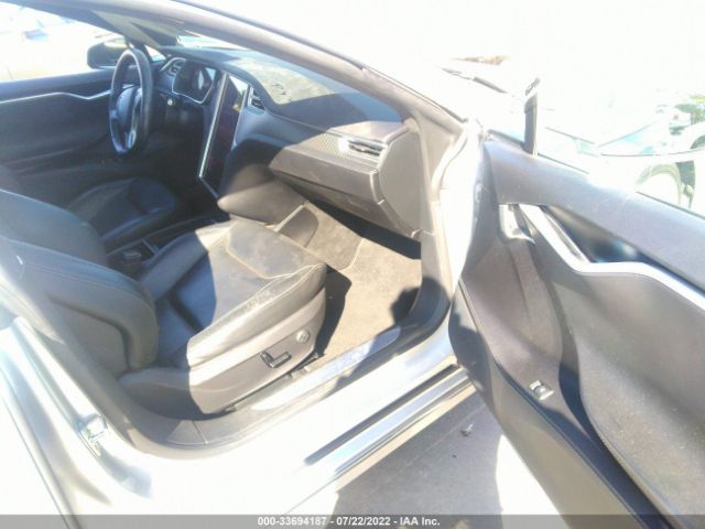 Photo 4 VIN: 5YJSA1E22GF176629 - TESLA MODEL S 