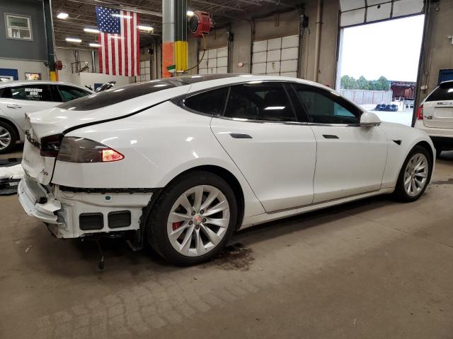 Photo 2 VIN: 5YJSA1E22HF204429 - TESLA MODEL S 