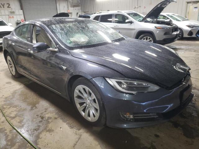 Photo 3 VIN: 5YJSA1E22JF241602 - TESLA MODEL S 