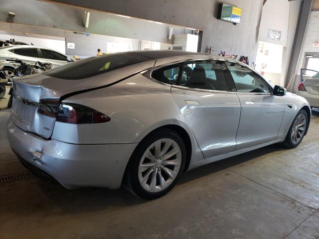 Photo 2 VIN: 5YJSA1E22JF244869 - TESLA MODEL S 