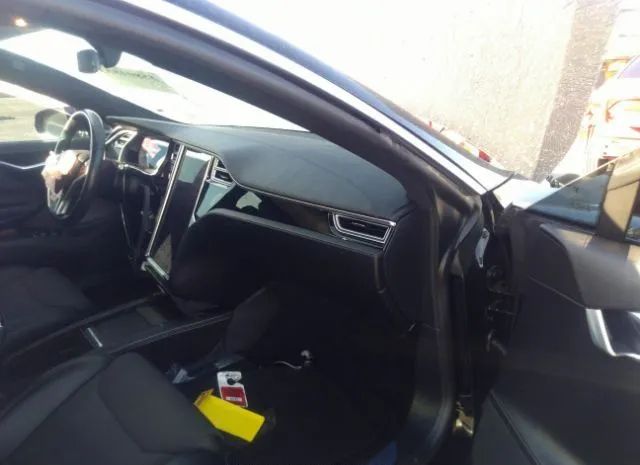 Photo 4 VIN: 5YJSA1E22JF248873 - TESLA MODEL S 