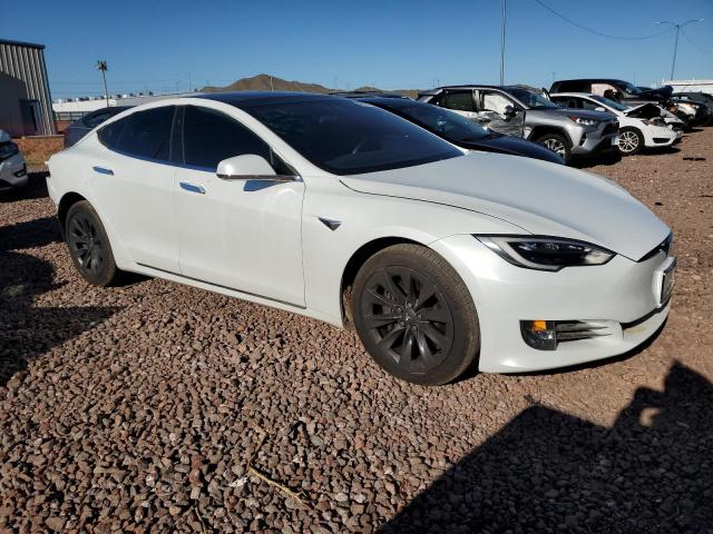 Photo 3 VIN: 5YJSA1E22JF274065 - TESLA MODEL S 