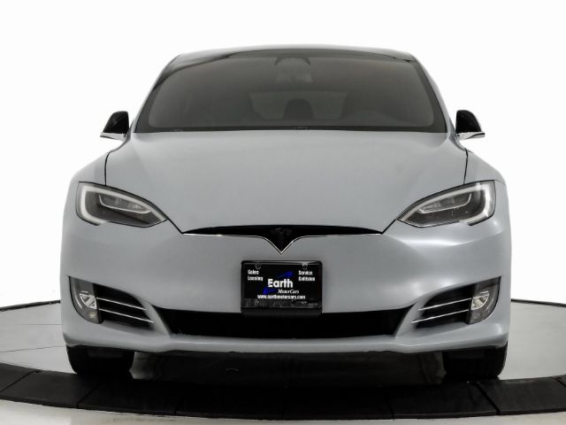 Photo 2 VIN: 5YJSA1E22JF281503 - TESLA MODEL S 