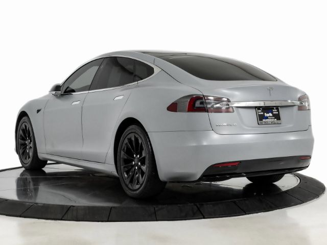 Photo 7 VIN: 5YJSA1E22JF281503 - TESLA MODEL S 