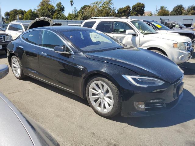 Photo 3 VIN: 5YJSA1E22JF281680 - TESLA MODEL S 