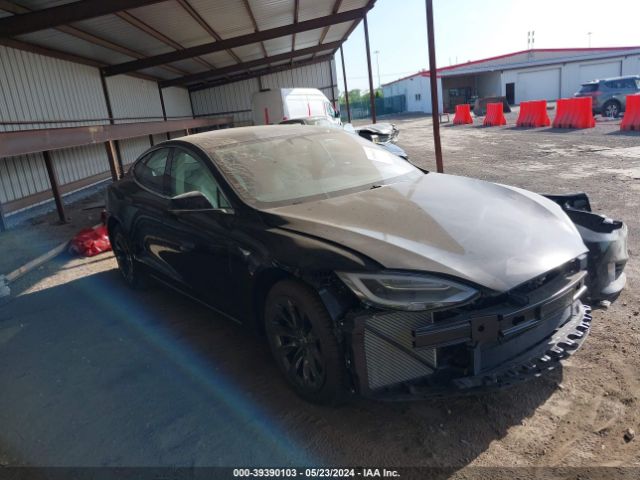 Photo 0 VIN: 5YJSA1E22JF296518 - TESLA MODEL S 