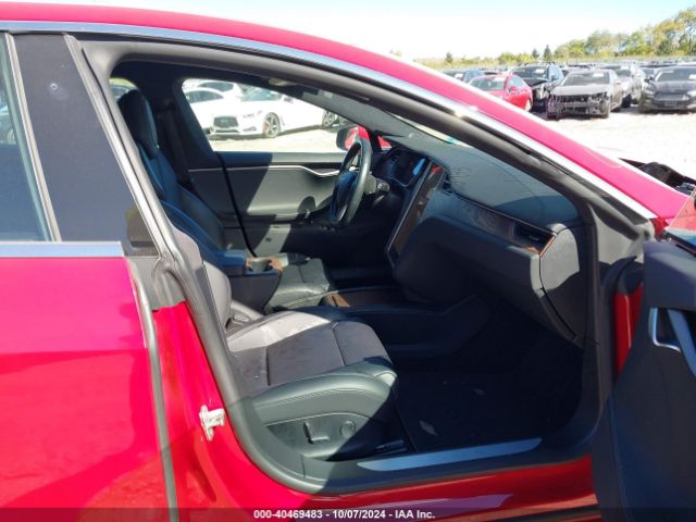 Photo 4 VIN: 5YJSA1E22KF312024 - TESLA MODEL S 