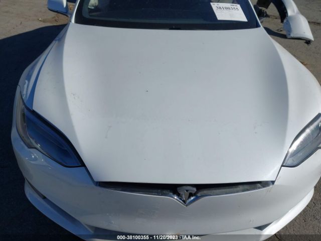 Photo 9 VIN: 5YJSA1E22LF397948 - TESLA MODEL S 