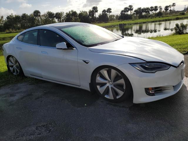 Photo 3 VIN: 5YJSA1E22LF415008 - TESLA MODEL S 