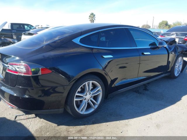 Photo 3 VIN: 5YJSA1E23FF106121 - TESLA MODEL S 